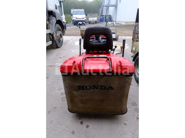 Honda hf2220 sl zitmaaier - afbeelding 1 van  19