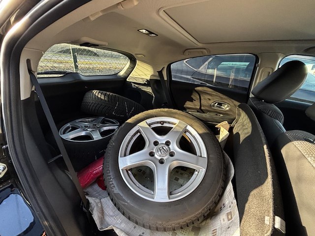 Honda hr-v 1.5i-vtec elegance cvt 130 at, 2016 - afbeelding 11 van  26