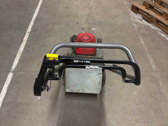 Honda hrb476c grasmaaier - afbeelding 8 van  12