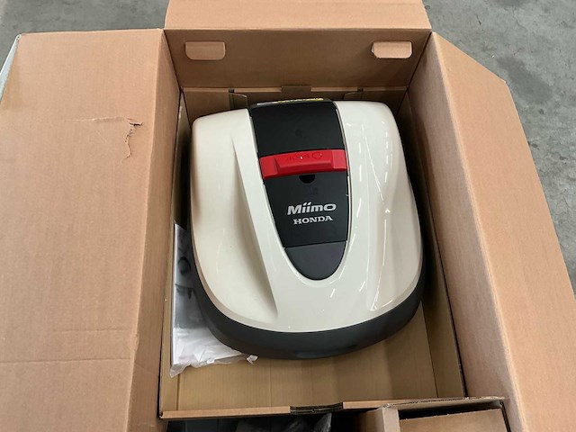 Honda hrm 310 robotmaaier - afbeelding 2 van  7