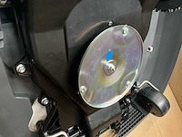 Honda hrm 520 robotmaaier - afbeelding 7 van  9