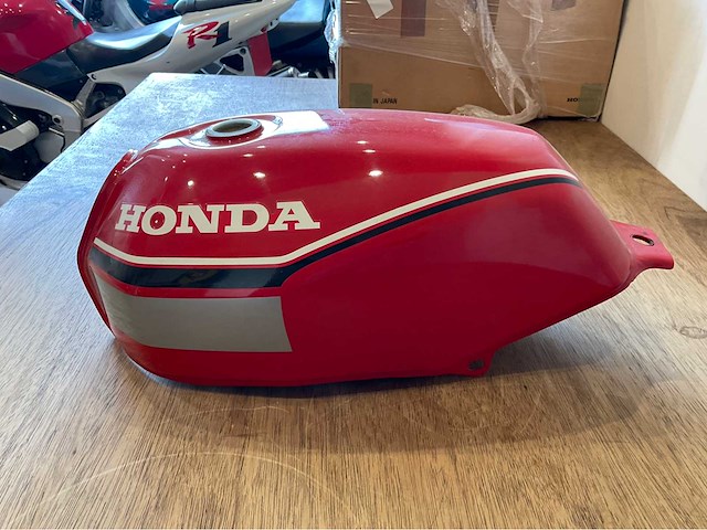 Honda mbx 1e generatie tankonderdeel - afbeelding 2 van  7