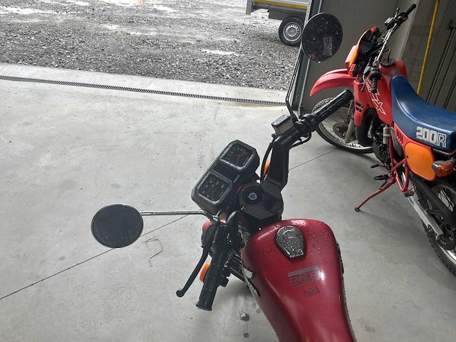 Honda mcx50 motorfiets - afbeelding 5 van  6