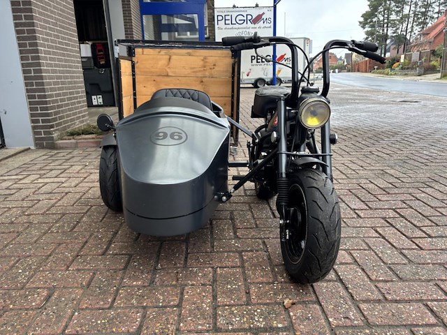 Honda monkey met zijspancombinatie - afbeelding 4 van  8