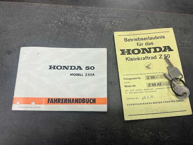 Honda monkey z50a brommer - afbeelding 2 van  5