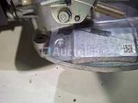 Honda motor, stihl boomzaag - afbeelding 2 van  6