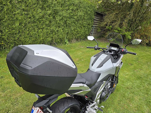 Honda nc 750 xa honda nc 750 xa motorfiets - afbeelding 10 van  13