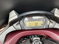 Honda nc700d motorfiets - afbeelding 8 van  29
