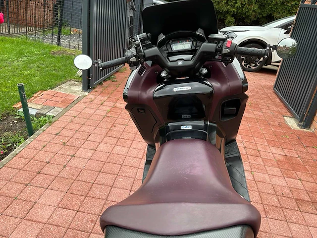 Honda nc700d motorfiets - afbeelding 11 van  29