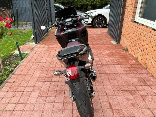 Honda nc700d motorfiets - afbeelding 13 van  17