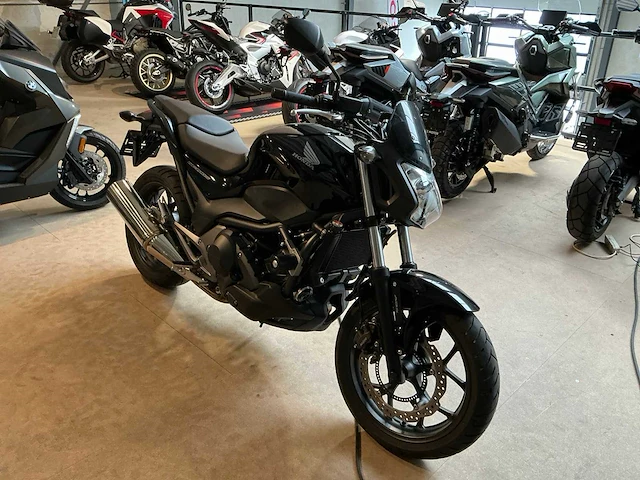 Honda nc700s motorfiets - afbeelding 6 van  13