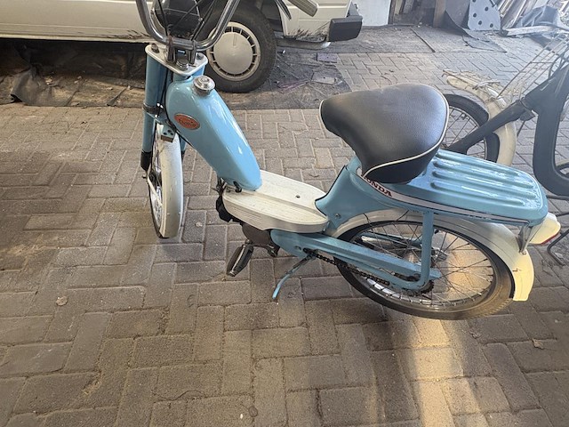 Honda novia - afbeelding 2 van  8