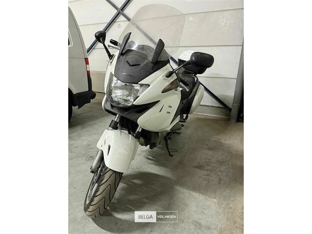 Honda nt650v deauville - afbeelding 6 van  25