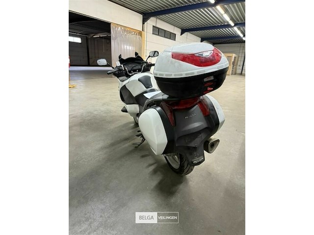 Honda nt650v deauville - afbeelding 9 van  25