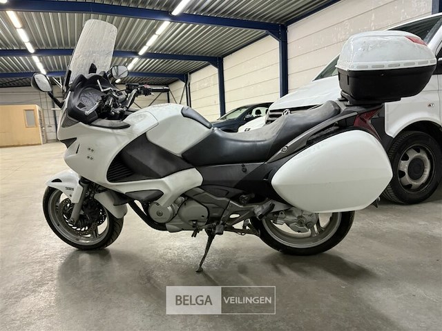 Honda nt650v deauville - afbeelding 10 van  12