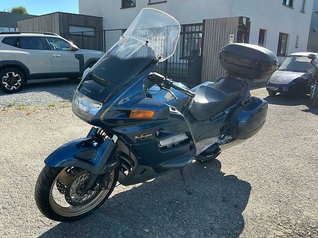 Honda pan-european motorfiets - afbeelding 1 van  14