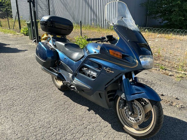 Honda pan-european motorfiets - afbeelding 11 van  14