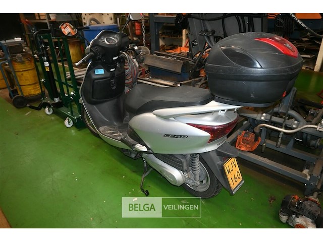 Honda scooter - afbeelding 5 van  12
