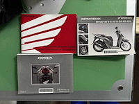 Honda sh 125i scooter - afbeelding 18 van  25