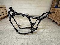 Honda vt500c motorframe met papieren - afbeelding 1 van  13