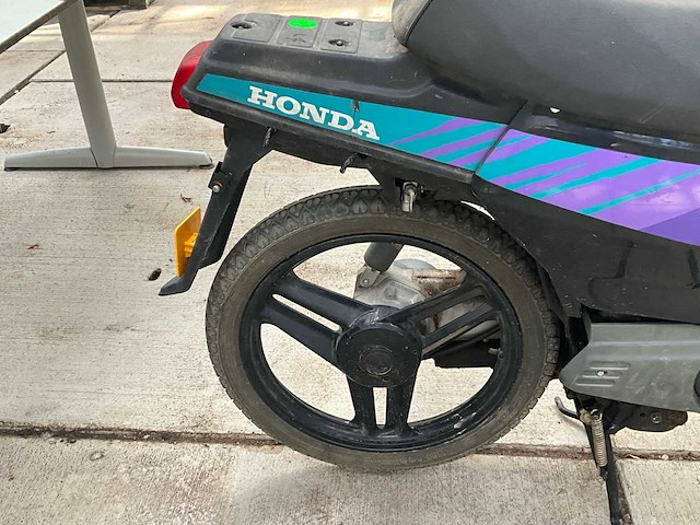 Honda wallaroo snorfiets - afbeelding 12 van  14