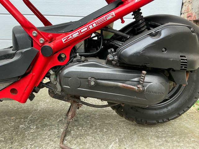 Honda zoomer nps50 brommer 2004 - afbeelding 7 van  21
