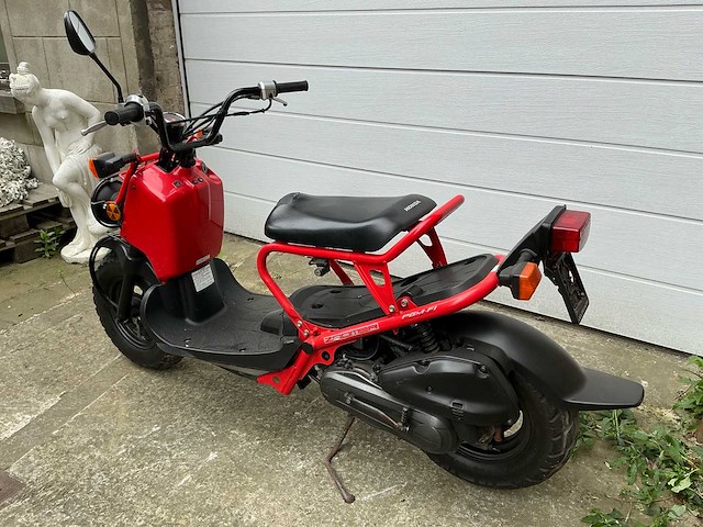 Honda zoomer nps50 brommer 2004 - afbeelding 15 van  21