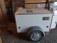 Hondenaanhangwagen j.s.b - afbeelding 1 van  11