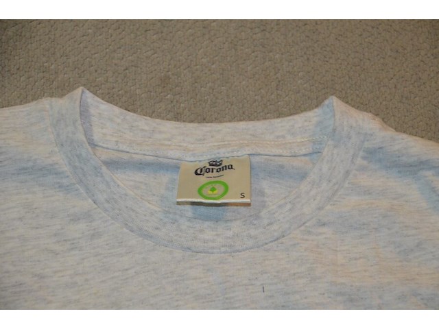 Hondenbench, 4 mini biertappen growler werks, 16 t-shirts corona maat s, 9 zwembanden - afbeelding 7 van  13