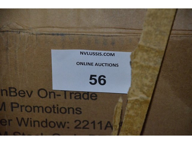 Hondenbench, 4 mini biertappen growler werks, 16 t-shirts corona maat s, 9 zwembanden - afbeelding 11 van  13