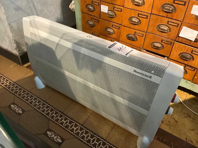 Honeywell elektrische bijverwarming - afbeelding 1 van  2