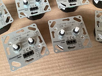Honeywell peha led duo dimmer 2x 6-50w (13x) - afbeelding 2 van  4