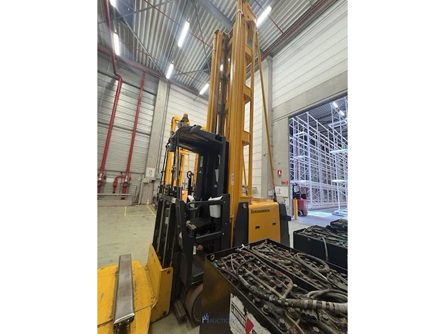 Hoogbouwtruck jungheinrich - afbeelding 3 van  20