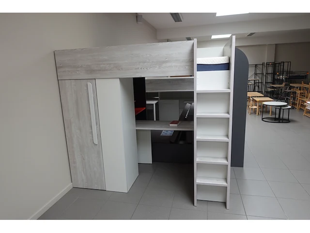 Hoogslaper beau met bureau & kast - afbeelding 1 van  8