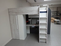 Hoogslaper beau met bureau & kast