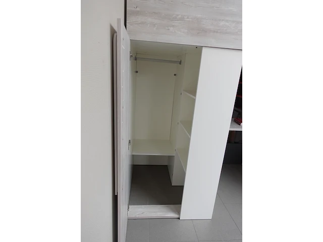 Hoogslaper beau met bureau & kast - afbeelding 7 van  8