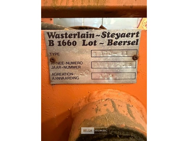 Hoogtewerker + bak steyaert - afbeelding 6 van  10