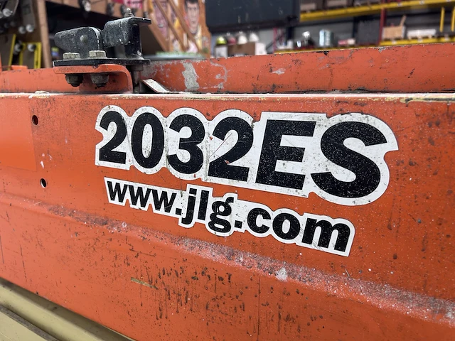 Hoogtewerker jlg - afbeelding 4 van  5