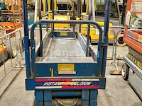 Hoogtewerker/schaarlift - afbeelding 2 van  5