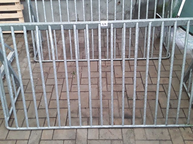 Hooikorf galvanisee 200x86cm - afbeelding 2 van  2