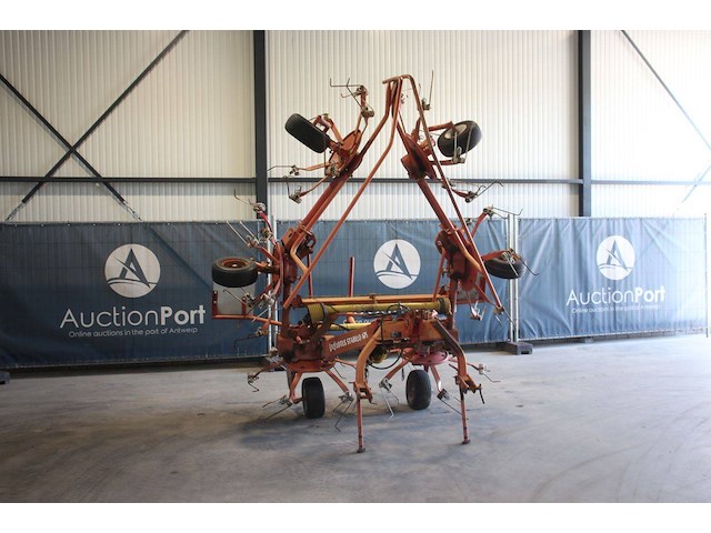 Hooischudder lely lotus stabilo 675 1999 - afbeelding 1 van  1