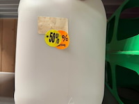 Hooivoederbak in kunststof en jerrycan - afbeelding 5 van  5