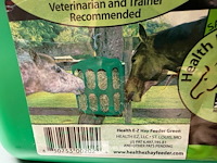 Hooivoederbak in kunststof en jerrycan - afbeelding 2 van  2