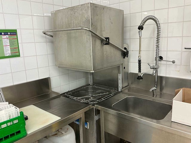 Hoonved cap 12 vaatwasser - glazenwasser met opbergtafel en spoelbak. - afbeelding 6 van  16