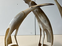 Hoorn sculpturen van 3 vogels - afbeelding 2 van  4