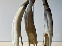 Hoorn sculpturen van 3 vogels - afbeelding 2 van  4