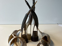 Hoorn sculpturen van 5 vogels - afbeelding 1 van  4