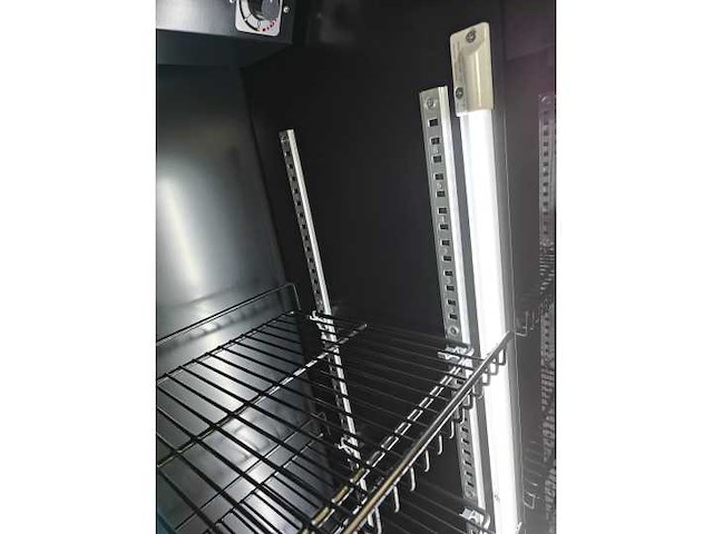 Horeca-apparatuur - drankkoelkast 155l volledig zwart - sd220c - koelkast (3x) - afbeelding 3 van  4
