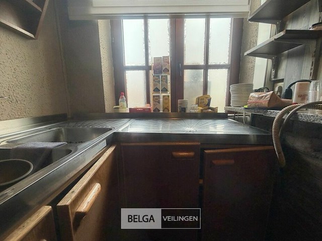 Horeca-meubel met volledige tooginstallatie - afbeelding 8 van  9