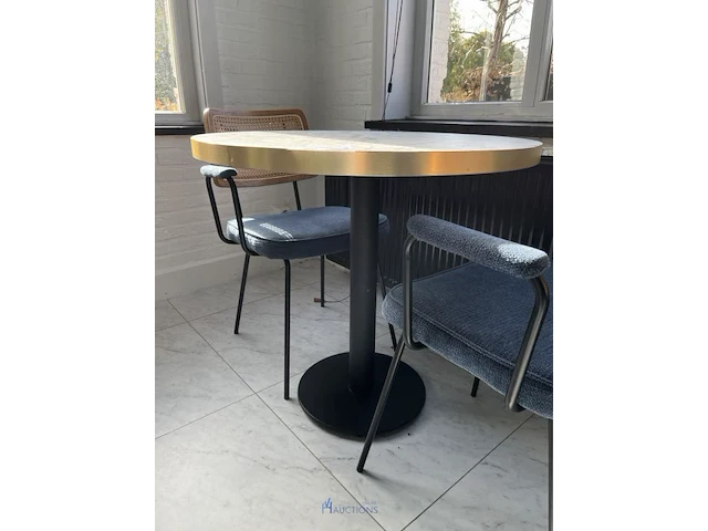 Horecatafel met 2 stoelen - afbeelding 4 van  7